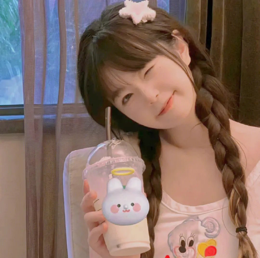 爬墙新娘年十八。